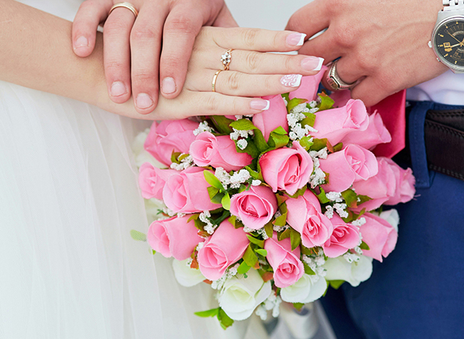 Bridal roses bouquet